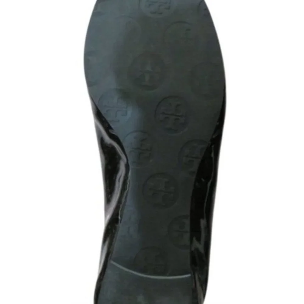 TORY BURCH Truffle Black Patent REVA Logo Embossed Driving shoes ballet flats